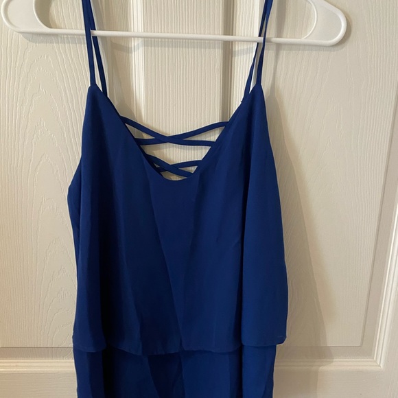 Blue flowy top full length - Picture 4 of 4